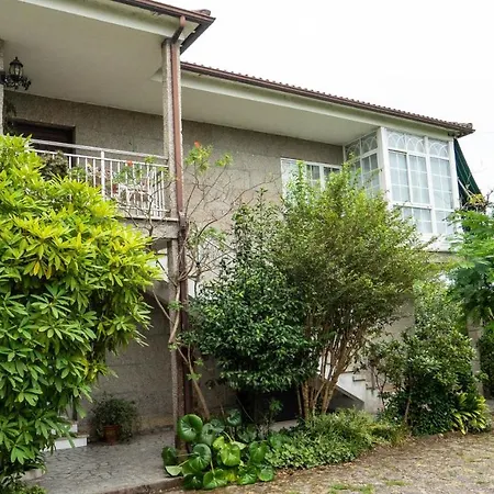 Casa, Playa Y Jardin Hébergement de vacances O Grove